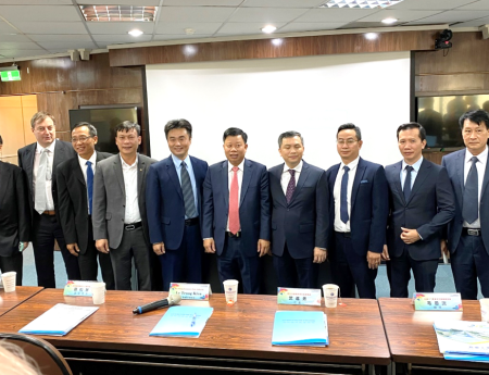 SAIGON - HAI PHONG INDUSTRIAL PARK CORPORATION (SHP) JOINED THE DELEGATION OF HAI PHONG CITY TO GO TO TAIWAN (CHINA)